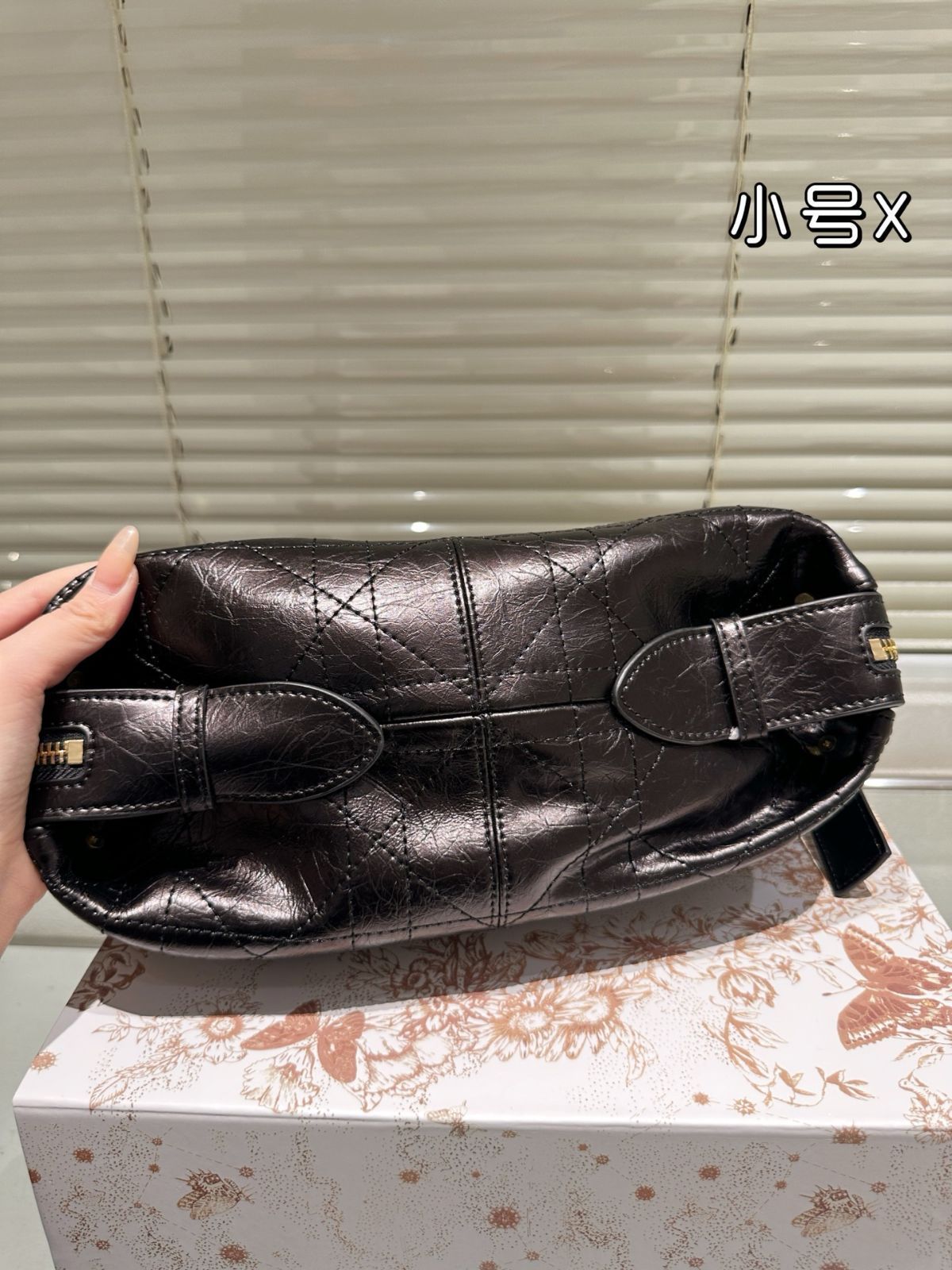 Dior 原単バージョン 牛革 D-Journey ショルダー・斜め掛けバッグ Dior 原単バージョン 牛革 D-Journey ショルダー・斜め掛けバッグ
