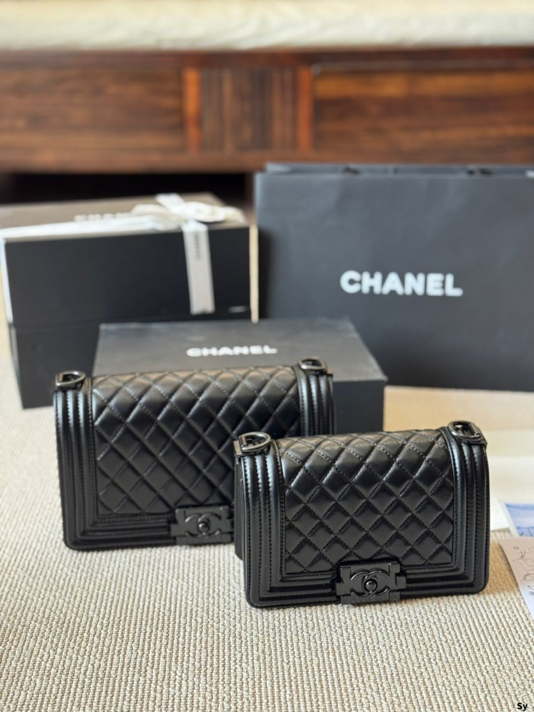 シャネル Leboy 新品菱型格子ママバッグ