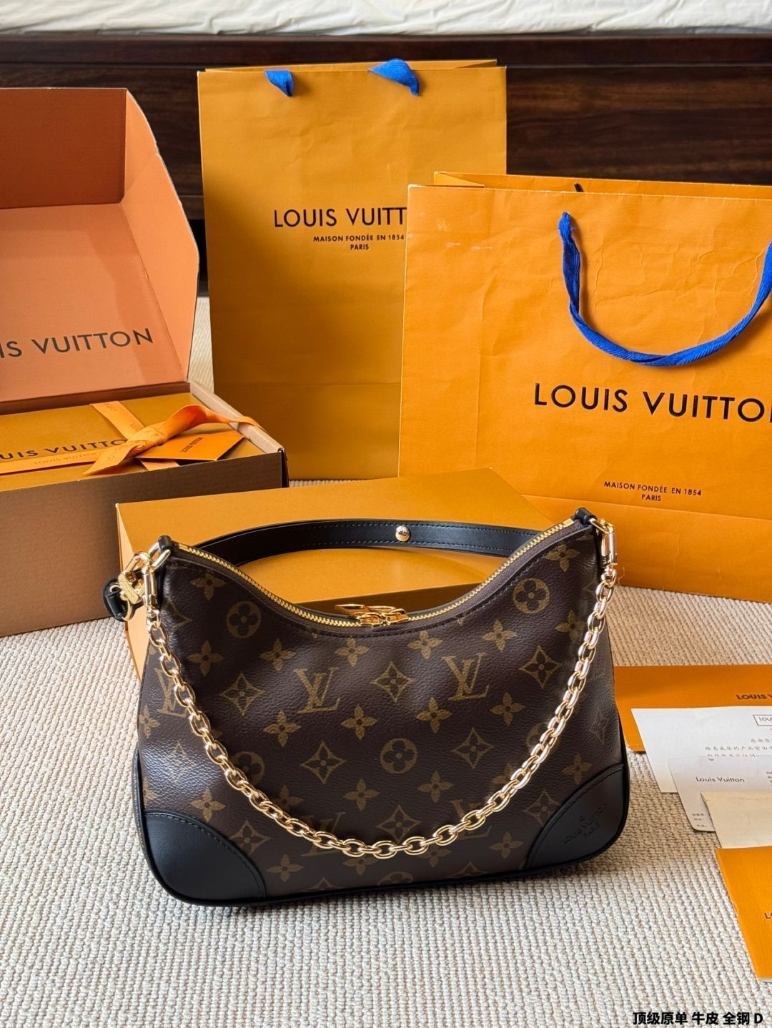 【今日特価】LV Boulogne Messenger Bag（ルイヴィトン ブローニュ メッセンジャーバッグ）