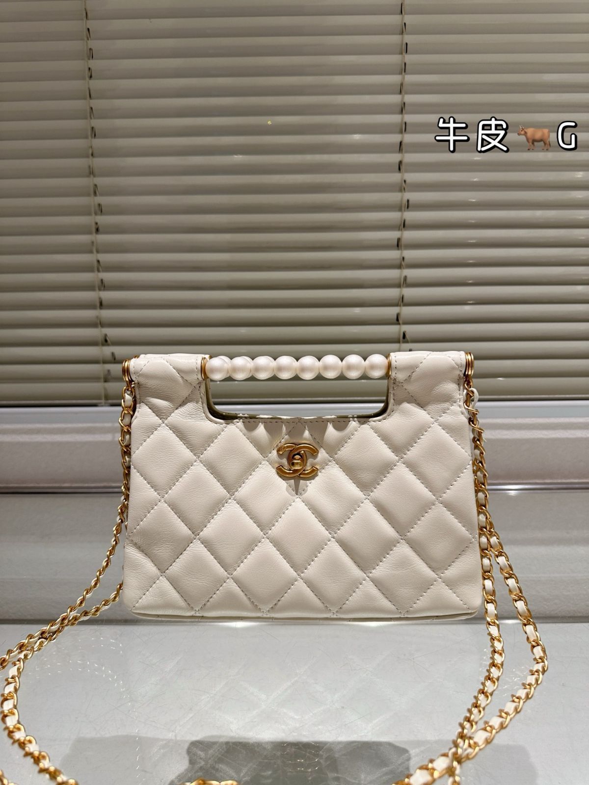 【今日特価】Chanel New Pearl Clutch Evening Bag（シャネル ニュー パール クラッチ イブニングバッグ）