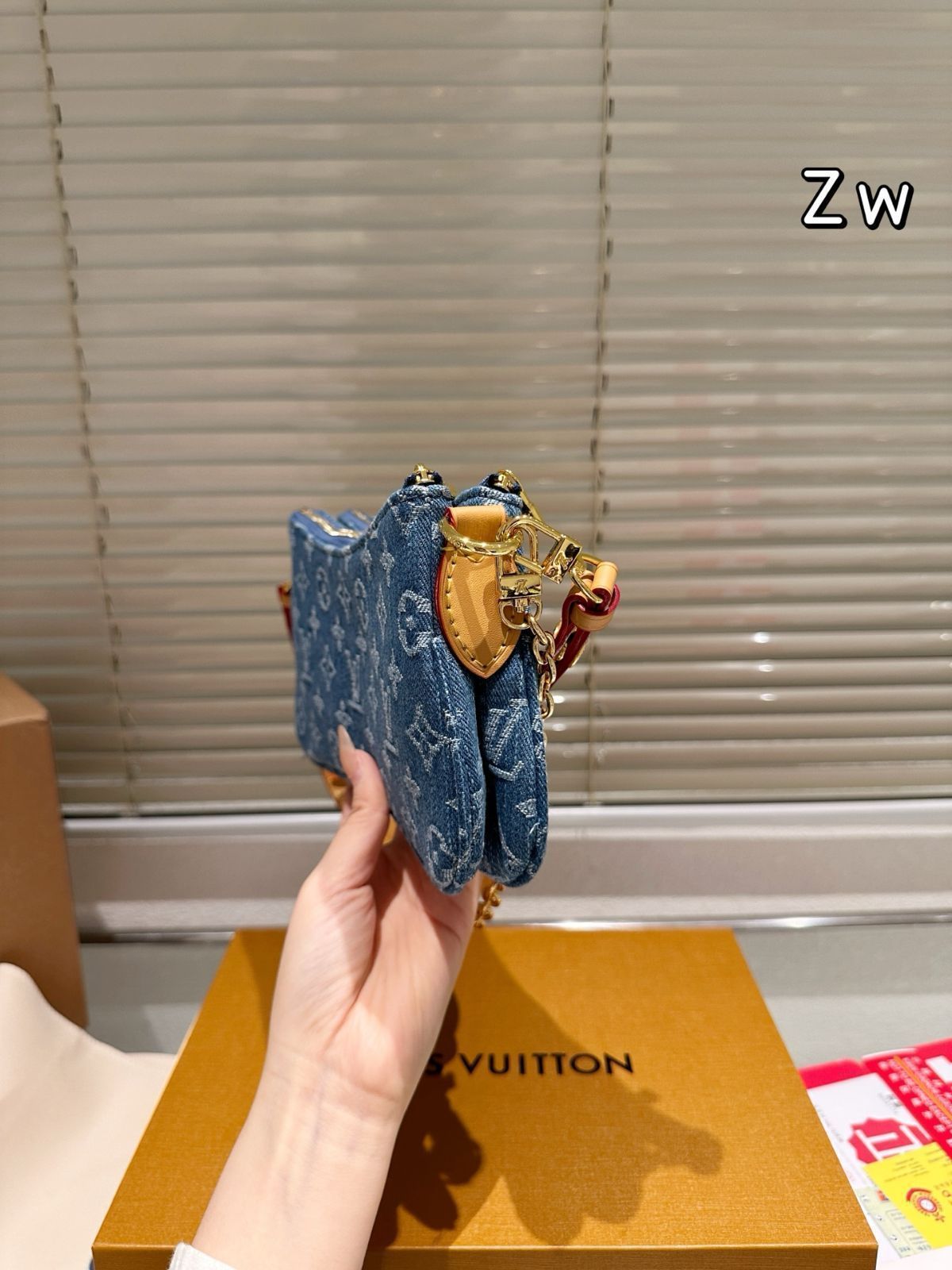 【今日特価】Lv Pochette Monogram Handbag(リヴ ポシェット モノグラム ハンドバッグ) 【今日特価】Lv Pochette Monogram Handbag(リヴ ポシェット モノグラム ハンドバッグ)