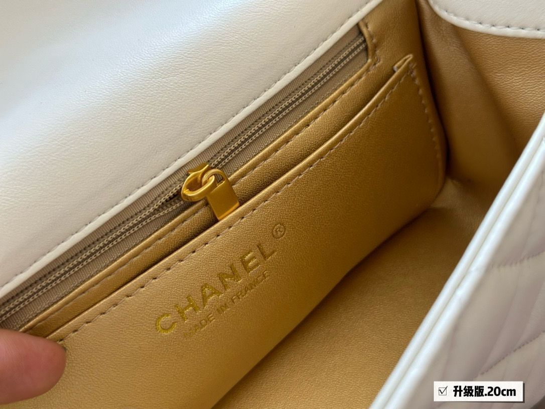 【今日特価】Chanel Gold Ball CF17 Bag (Black) - シャネル ゴールドボール CF17 バッグ(ブラック) 【今日特価】Chanel Gold Ball CF17 Bag (Black) - シャネル ゴールドボール CF17 バッグ(ブラック)