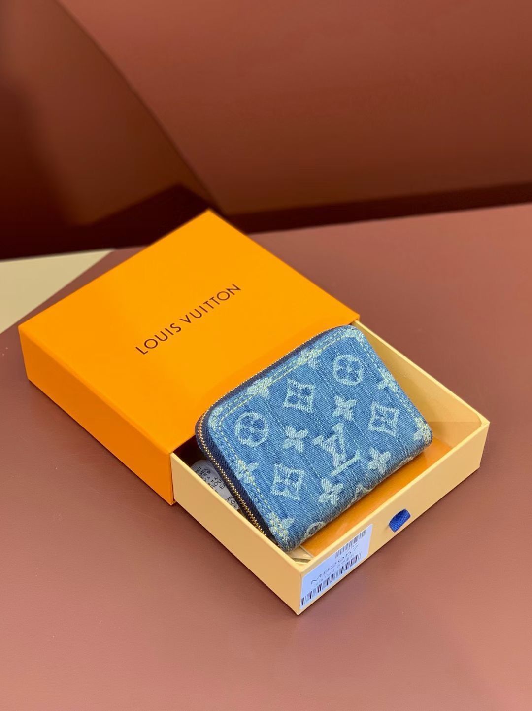【本日限定特価】LV ルイヴィトン ジッピー コインケース モノグラムデニム 11×8.5×2cm [本日特価|新品未使用品]