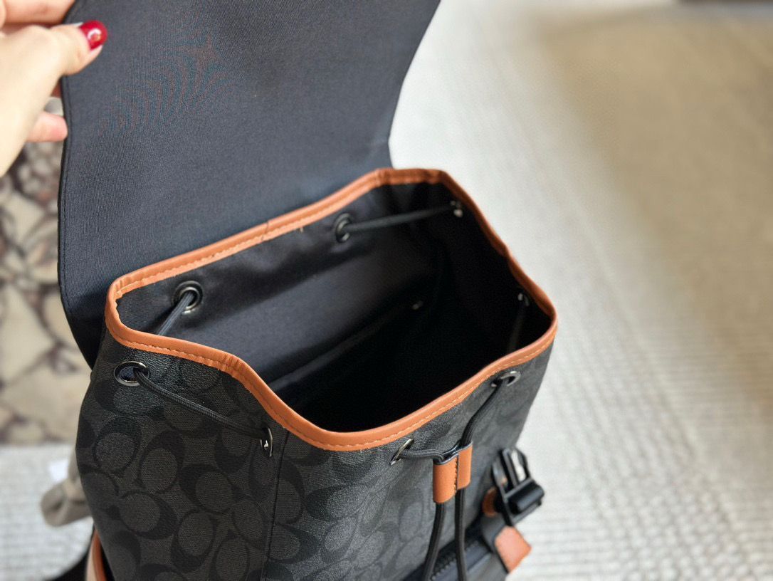 【今日特価】Coach Track 2021 New Design ダブルショルダーバッグ