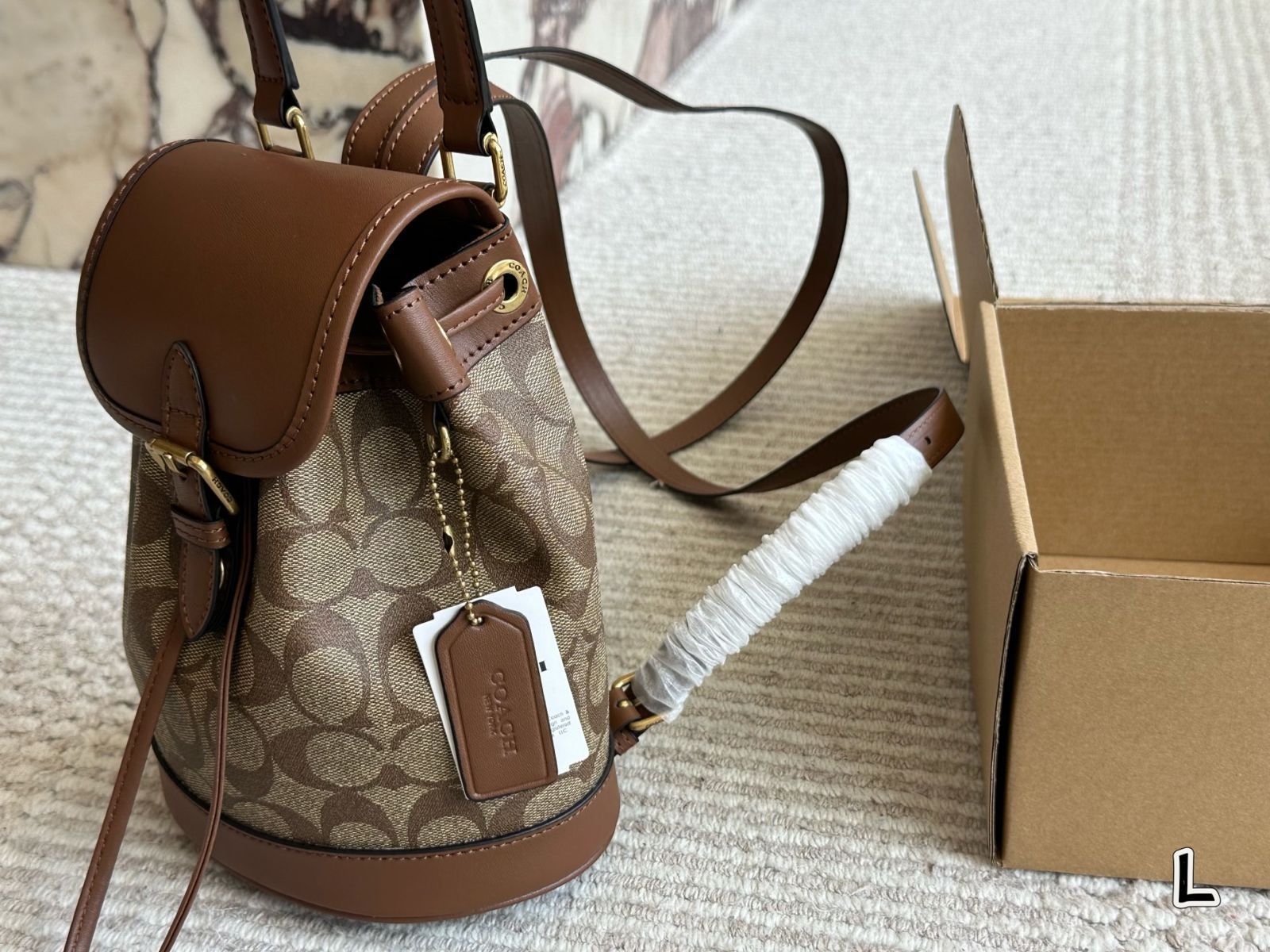 【今日特価】C Brand Backpack - C ブランド ダブルショルダーバッグ