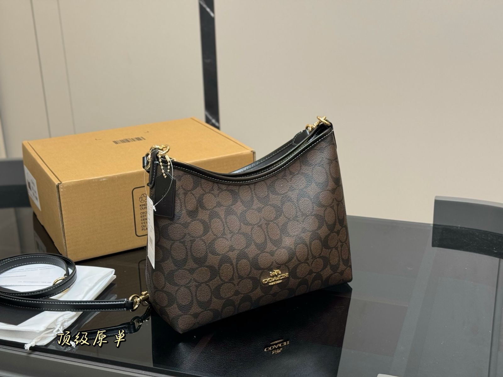 【今日特価】COACH New Laurel Hobo Bag コーチ ノーベル ローレル ホーボーバッグ