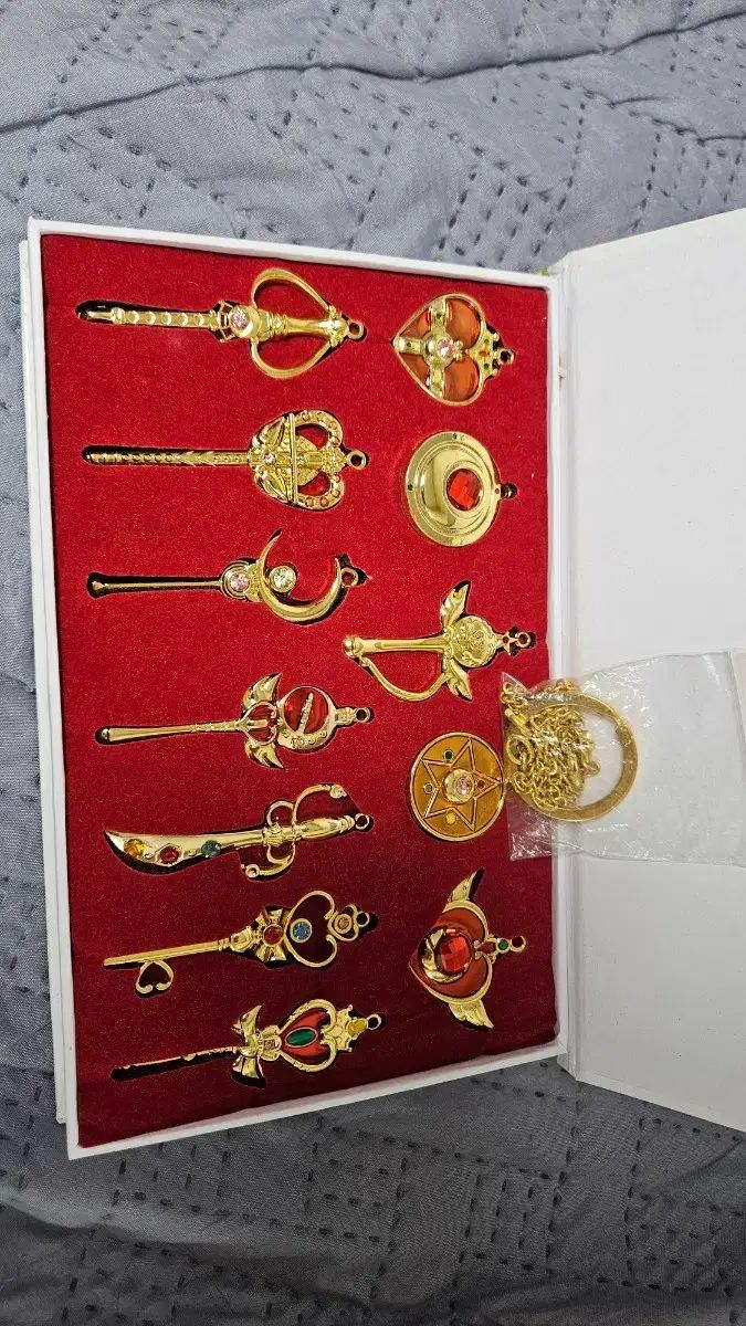 セーラームーン キーホルダーセット 出品