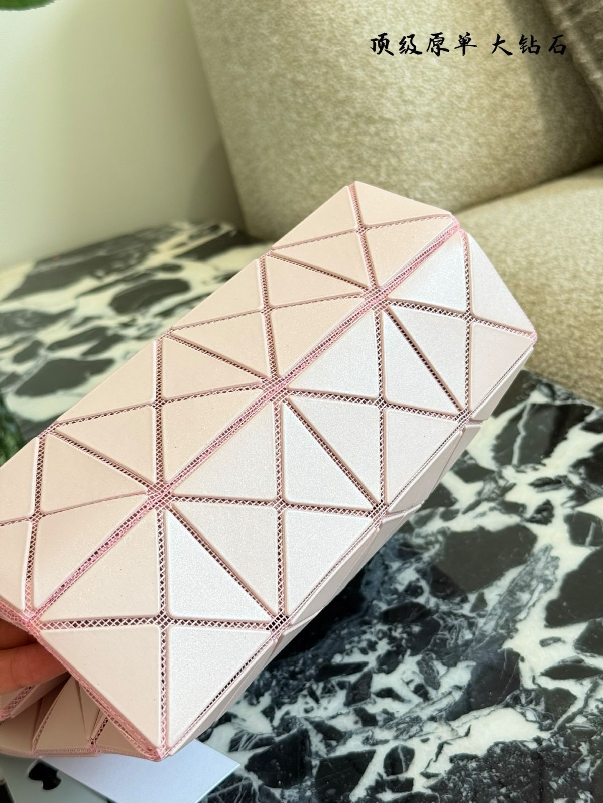 【今日特価】New Series CARAT Small Colorful Hardware Diamond Square Box Bag カラーハードウェア ダイヤモンド スクエアボックスバッグ 【今日特価】New Series CARAT Small Colorful Hardware Diamond Square Box Bag カラーハードウェア ダイヤモンド スクエアボックスバッグ