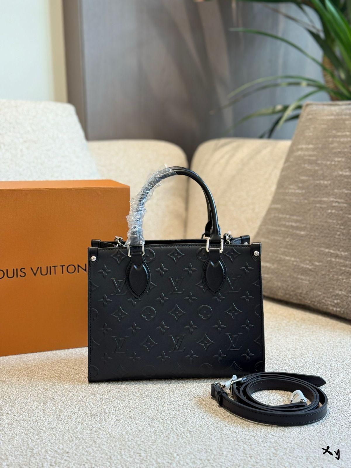 【今日特価】LV Onthego Black Small Tote Bag - ルイ・ヴィトン オンザゴー ブラック スモール トートバッグ