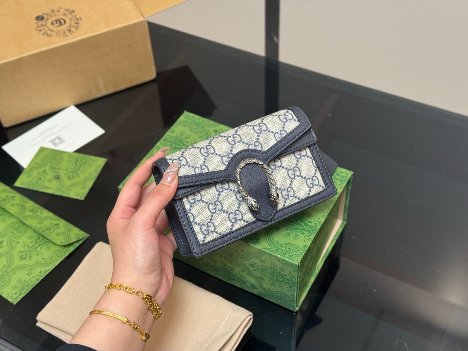 【今日特価】Gucci Dionysus グッチ ダイオニーサス ミニバッグ