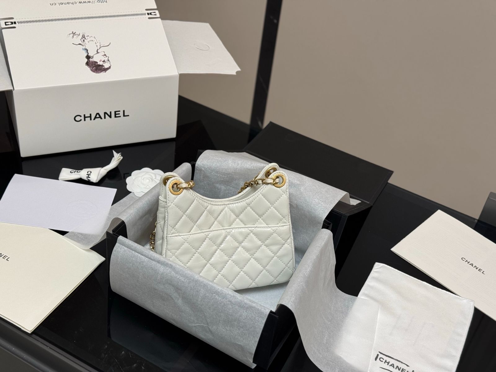 【今日特価】Chanel 23C Hippie Hobo Bag チャネル 23C ヒッピーホーボバッグ