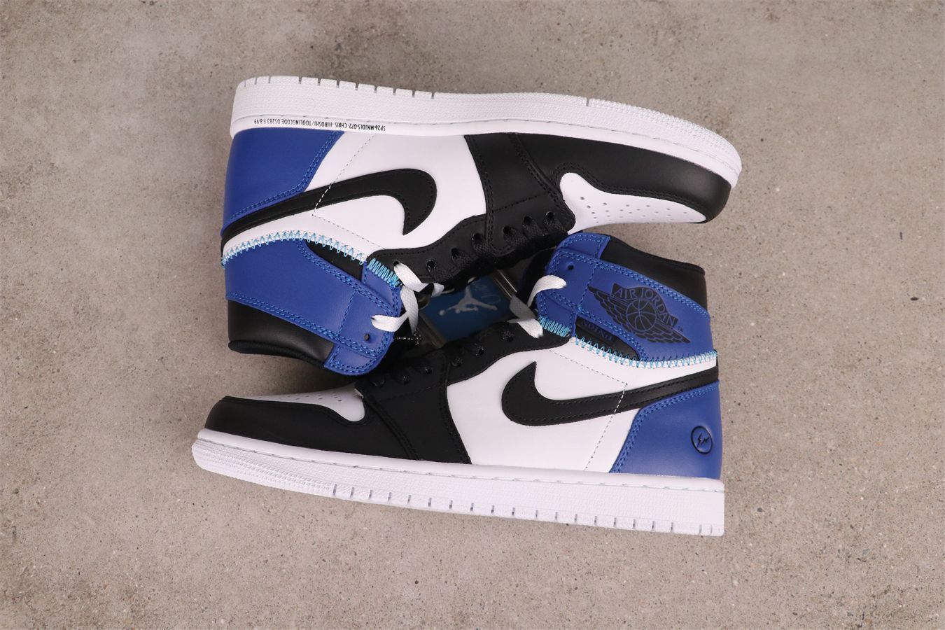 【今日特価】Jordan エアジョーダン aj1 AJ1 エアジョーダン 1 High OG DZ5485-041 白藍雷電スプライス