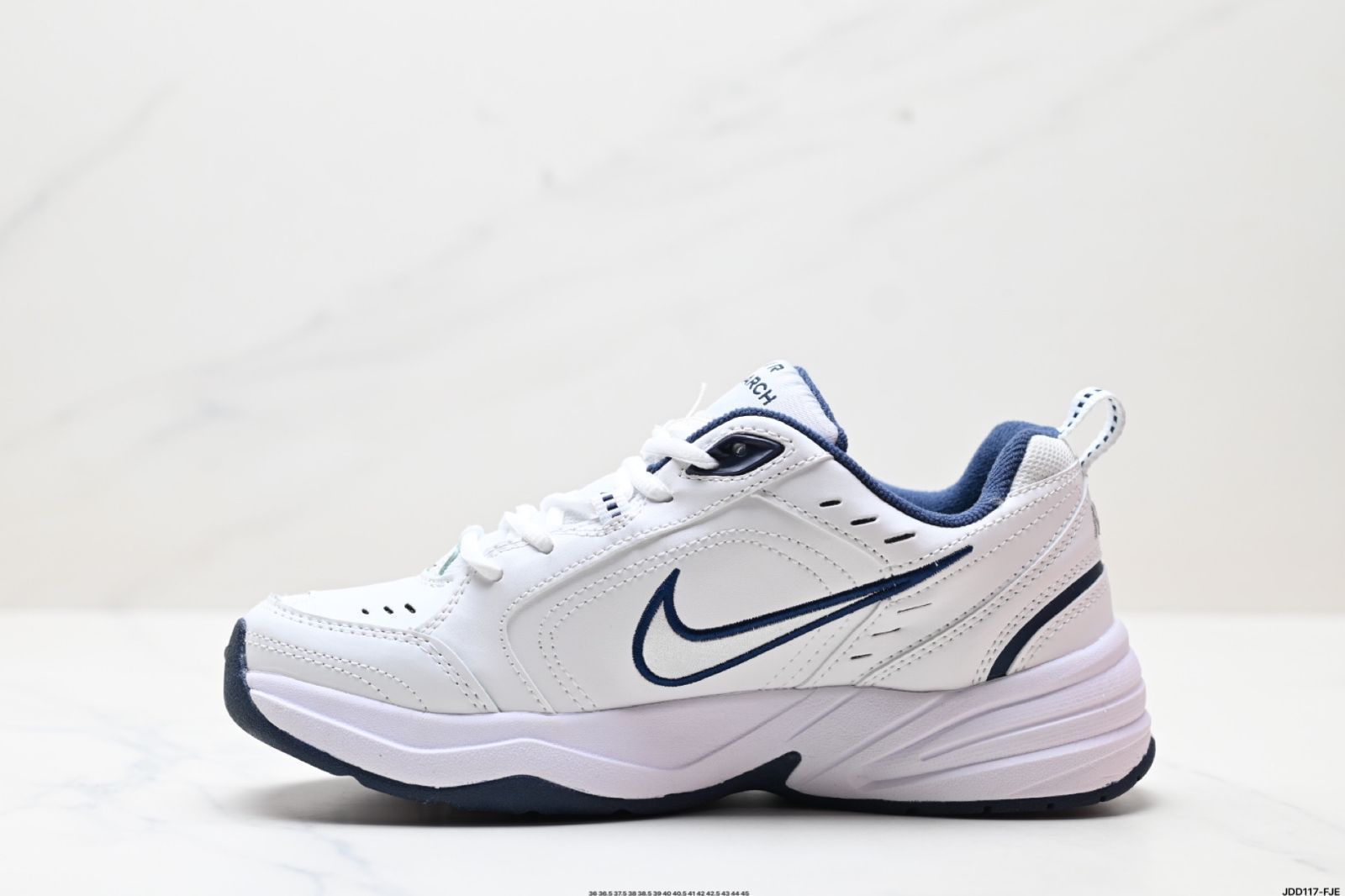 Nike Air Monarch IV（ナイキ エア モナーク IV）　皮革製 日常にマッチしやすく 減震・滑り止め ローカットのライフスタイルレジャーシューズ