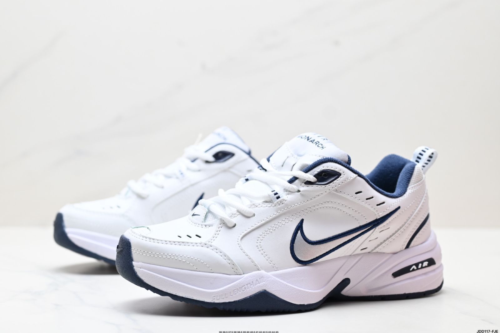 Nike Air Monarch IV（ナイキ エア モナーク IV）　皮革製 日常にマッチしやすく 減震・滑り止め ローカットのライフスタイルレジャーシューズ