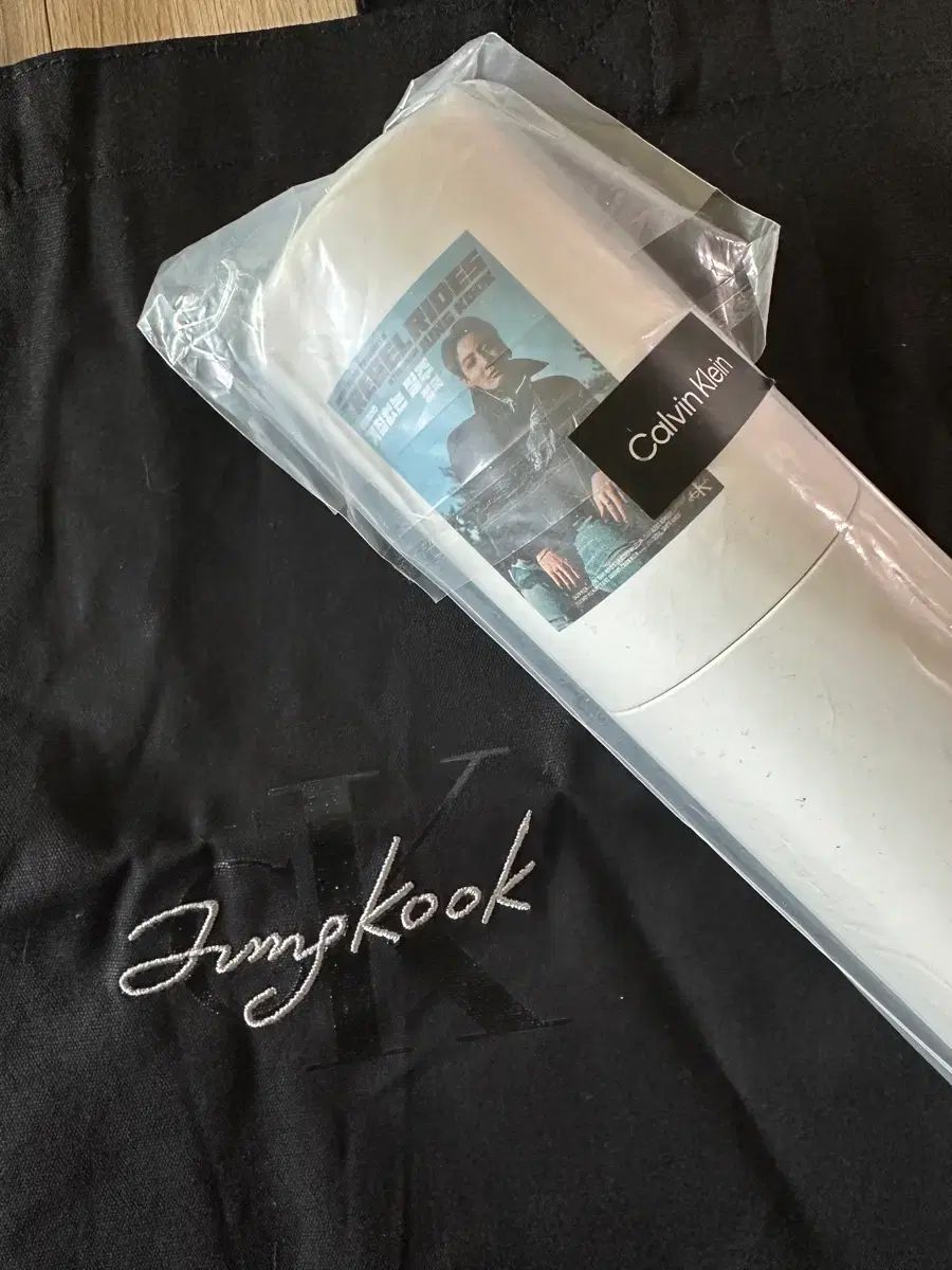 Calvin Klein JK ジョングク カルバン・クライン トートバッグ + ポスター Jungkook CK