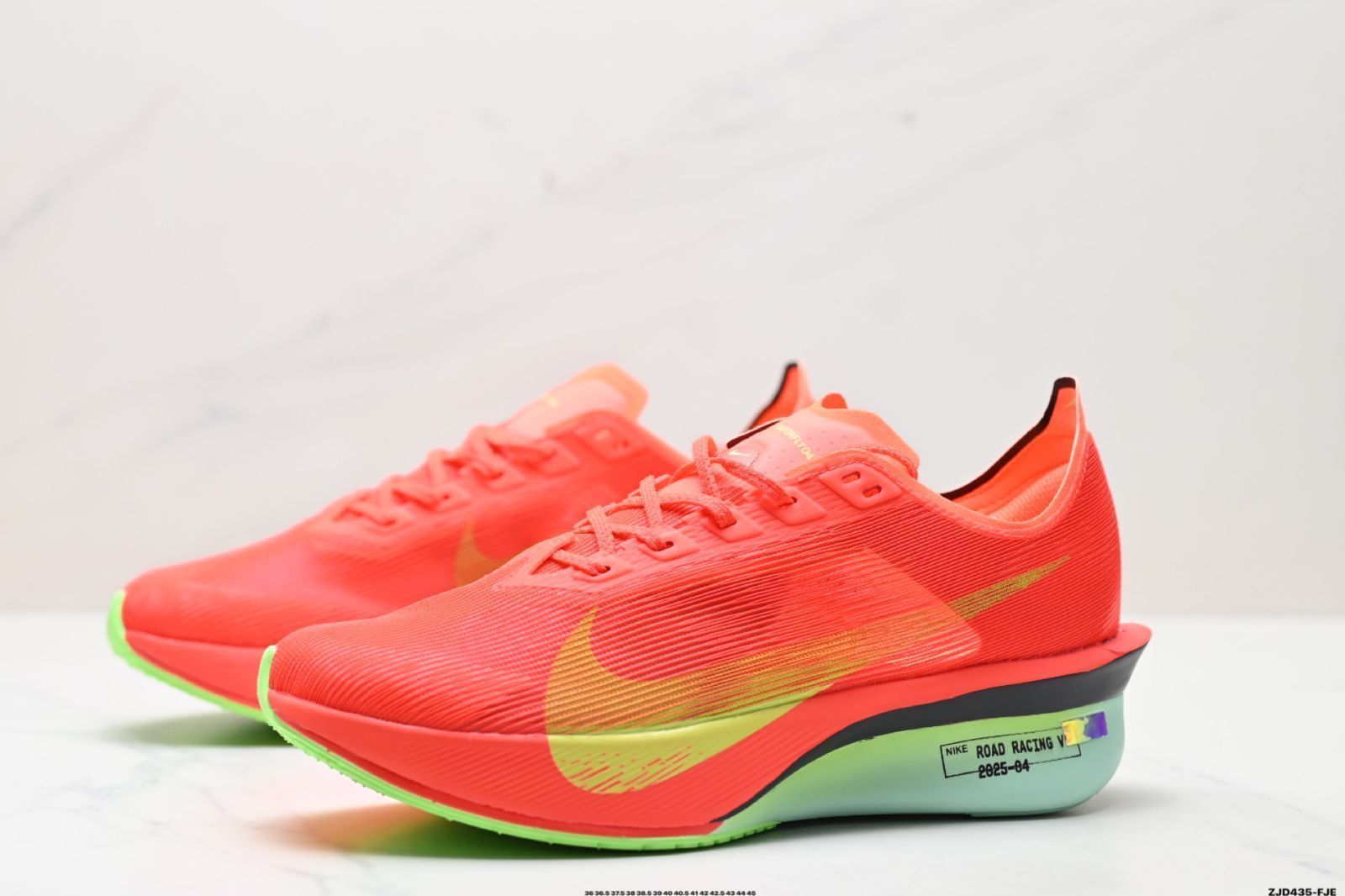 Nike ZoomX Vaporfly NEXT% 4 - ナイキ ZoomX Vaporfly NEXT% 4 軽量メッシュ通気性スポーツシューズ Nike ZoomX Vaporfly NEXT% 4 - ナイキ ZoomX Vaporfly NEXT% 4 軽量メッシュ通気性スポーツシューズ