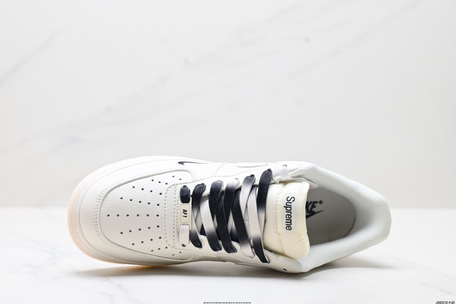 Nike ナイキ Air Force 1 ’07 LV8 エアフォースワン ロートップ ユニバーサル カジュアル スポーツ スケートシューズ Nike ナイキ Air Force 1 ’07 LV8 エアフォースワン ロートップ ユニバーサル カジュアル スポーツ スケートシューズ