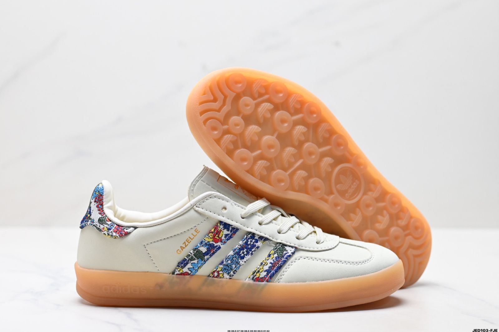 adidas Originals Gazelle Indoor(アディダス オリジナルズ ガゼル インドア) クローバー カジュアル 滑り止め・耐磨耗 ローカット スケートシューズ adidas Originals Gazelle Indoor(アディダス オリジナルズ ガゼル インドア) クローバー カジュアル 滑り止め・耐磨耗 ローカット スケートシューズ