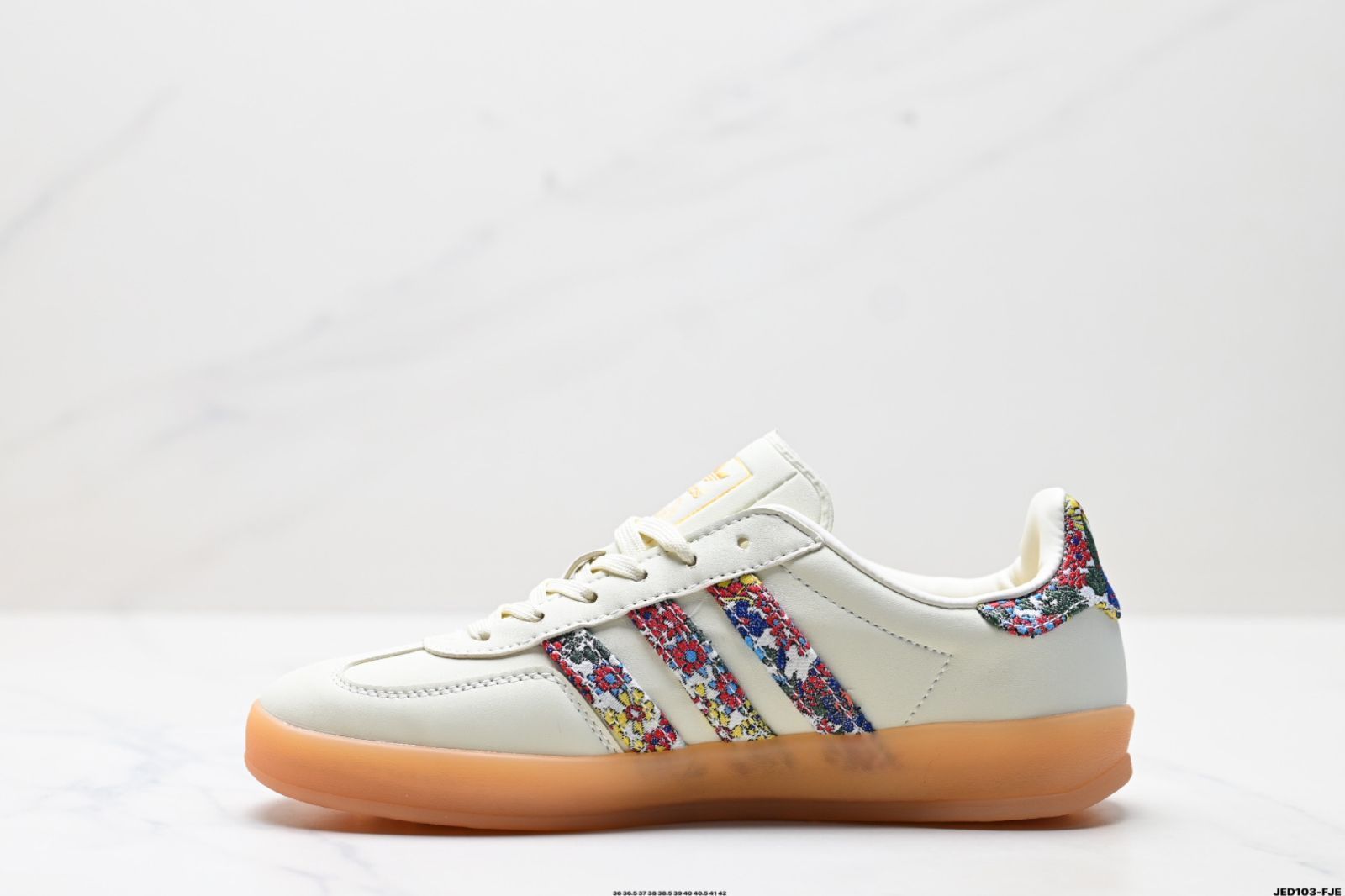 adidas Originals Gazelle Indoor(アディダス オリジナルズ ガゼル インドア) クローバー カジュアル 滑り止め・耐磨耗 ローカット スケートシューズ adidas Originals Gazelle Indoor(アディダス オリジナルズ ガゼル インドア) クローバー カジュアル 滑り止め・耐磨耗 ローカット スケートシューズ