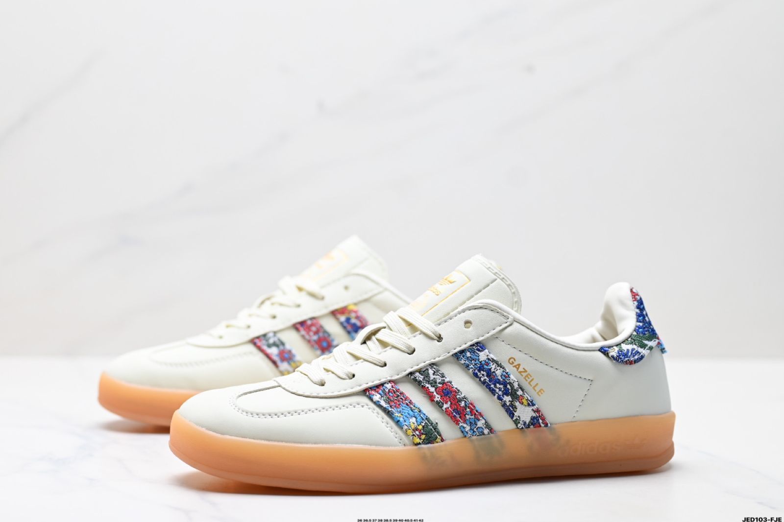adidas Originals Gazelle Indoor(アディダス オリジナルズ ガゼル インドア) クローバー カジュアル 滑り止め・耐磨耗 ローカット スケートシューズ adidas Originals Gazelle Indoor(アディダス オリジナルズ ガゼル インドア) クローバー カジュアル 滑り止め・耐磨耗 ローカット スケートシューズ