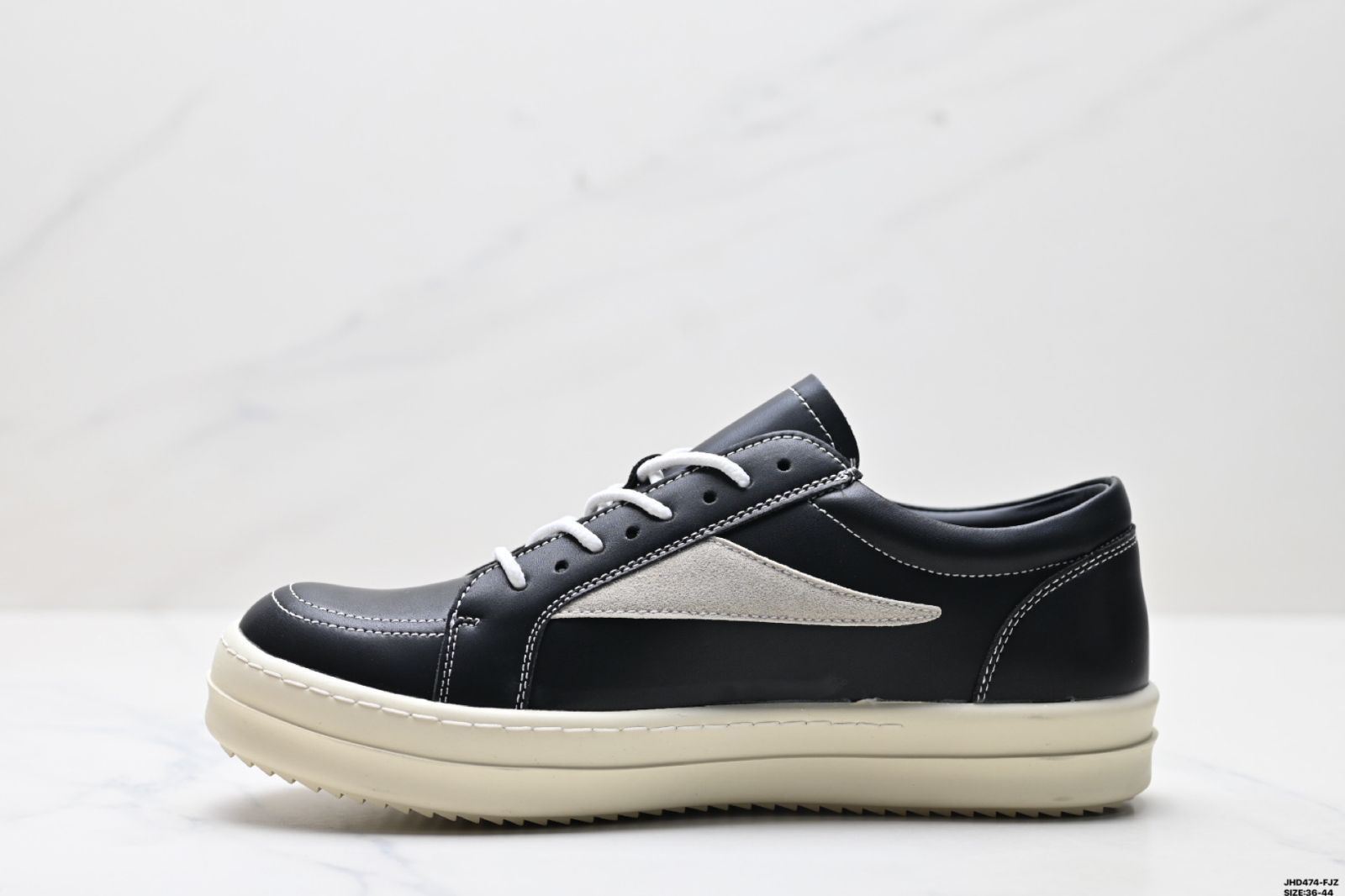 リック オウェンズ / RICK OWENS Hollywood 小牛皮 丸頭 靴紐付き ロートップスケートシューズ
