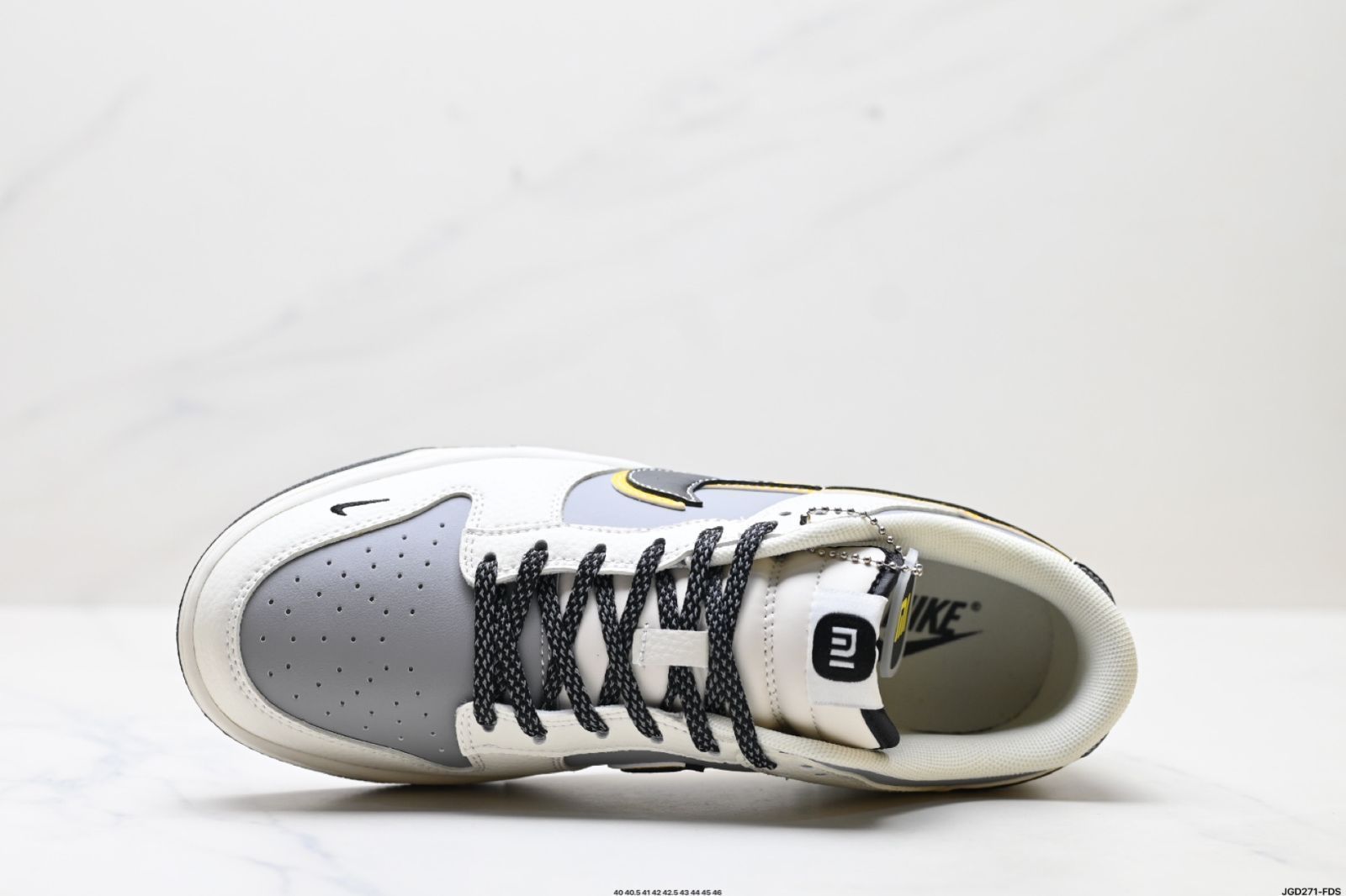 Nike Dunk Low / ナイキ ダンク ロー ダンクシリーズのレトロな低トップレジャースポーツスケートボードシューズ