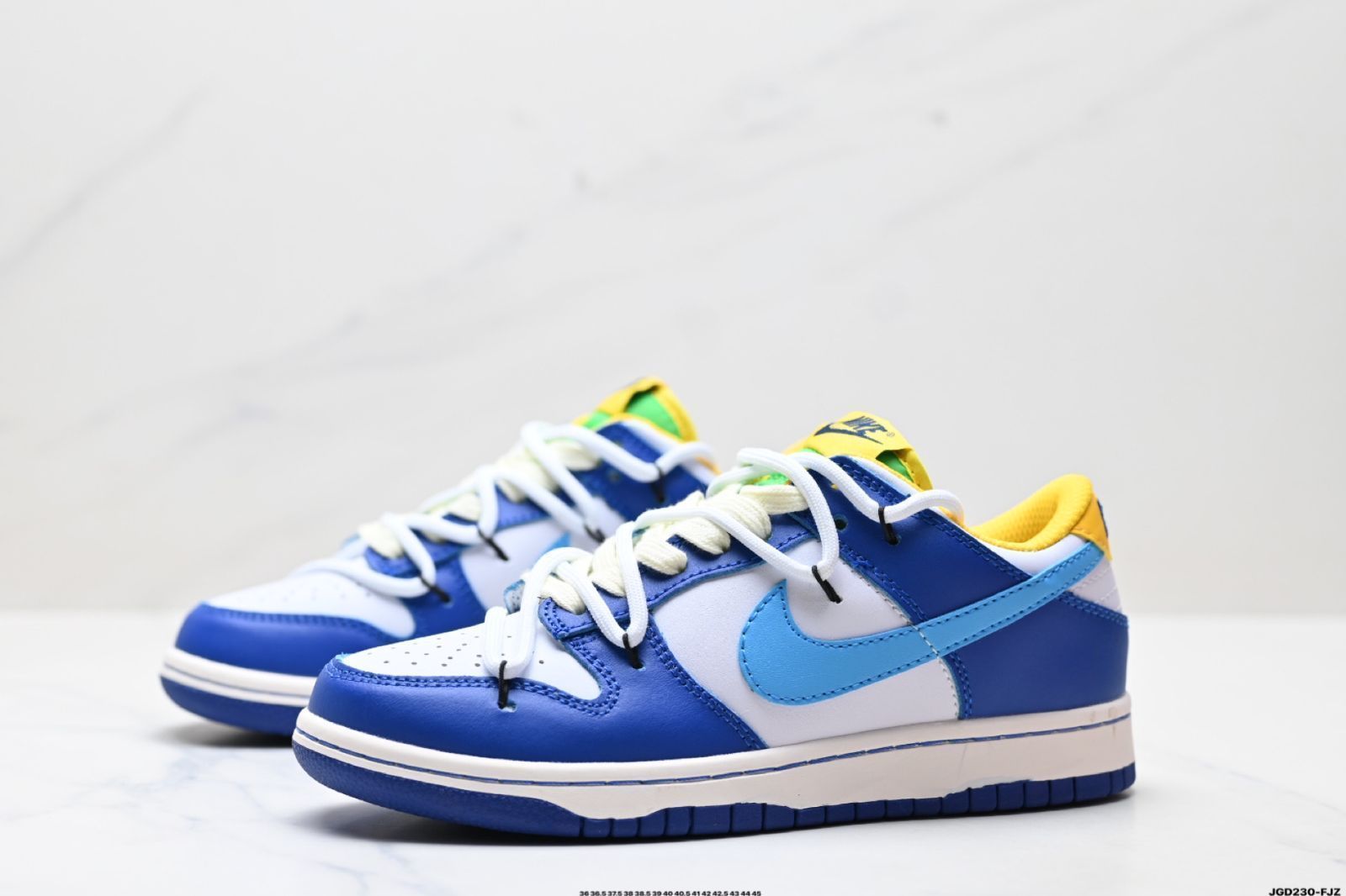 Nike ナイキ DUNK LOW ダンクシリーズ レトロロートップカジュアルスケートボードシューズ