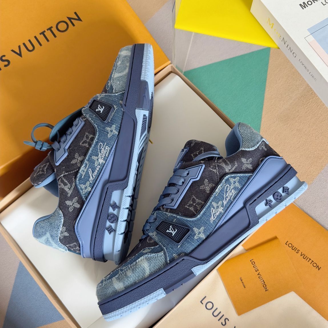 Louis Vuitton trainer レトロブルーのロートップファッショナブルなカジュアルシューズ Louis Vuitton trainer レトロブルーのロートップファッショナブルなカジュアルシューズ