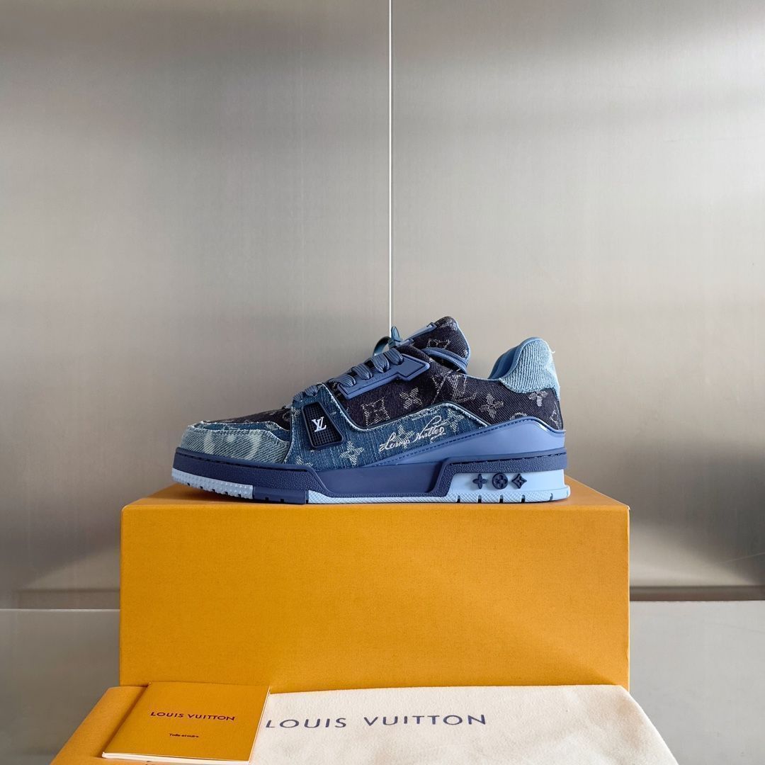 Louis Vuitton trainer レトロブルーのロートップファッショナブルなカジュアルシューズ Louis Vuitton trainer レトロブルーのロートップファッショナブルなカジュアルシューズ