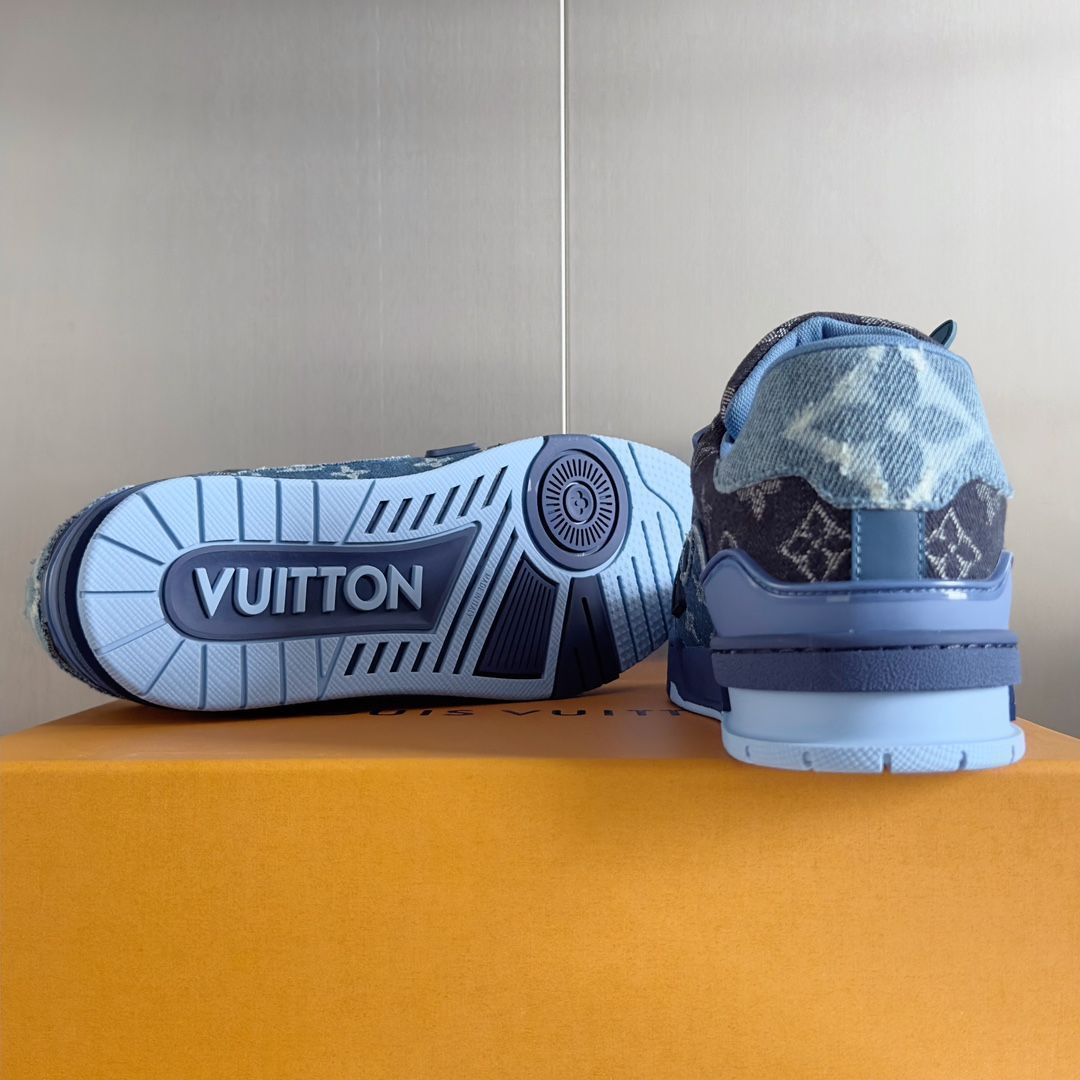 Louis Vuitton trainer レトロブルーのロートップファッショナブルなカジュアルシューズ Louis Vuitton trainer レトロブルーのロートップファッショナブルなカジュアルシューズ