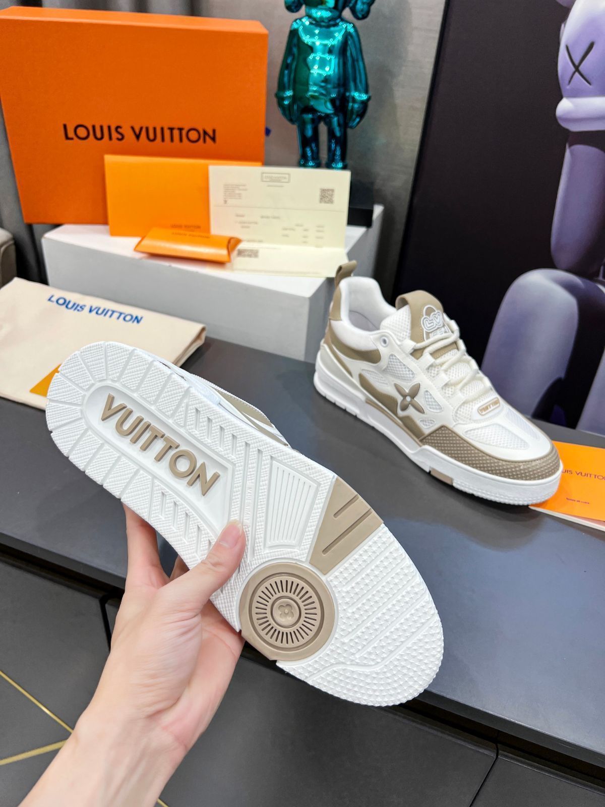 Louis Vuitton trainer ロートップカジュアルシューズ