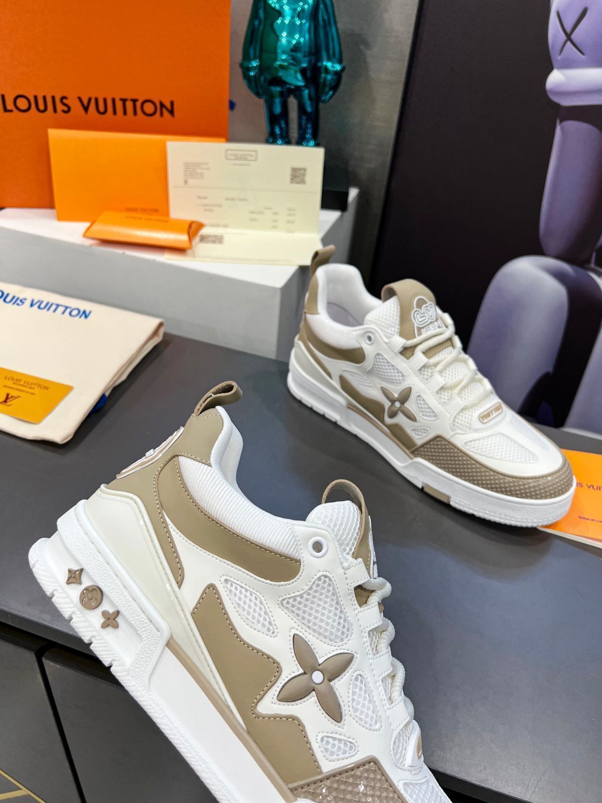 Louis Vuitton trainer ロートップカジュアルシューズ
