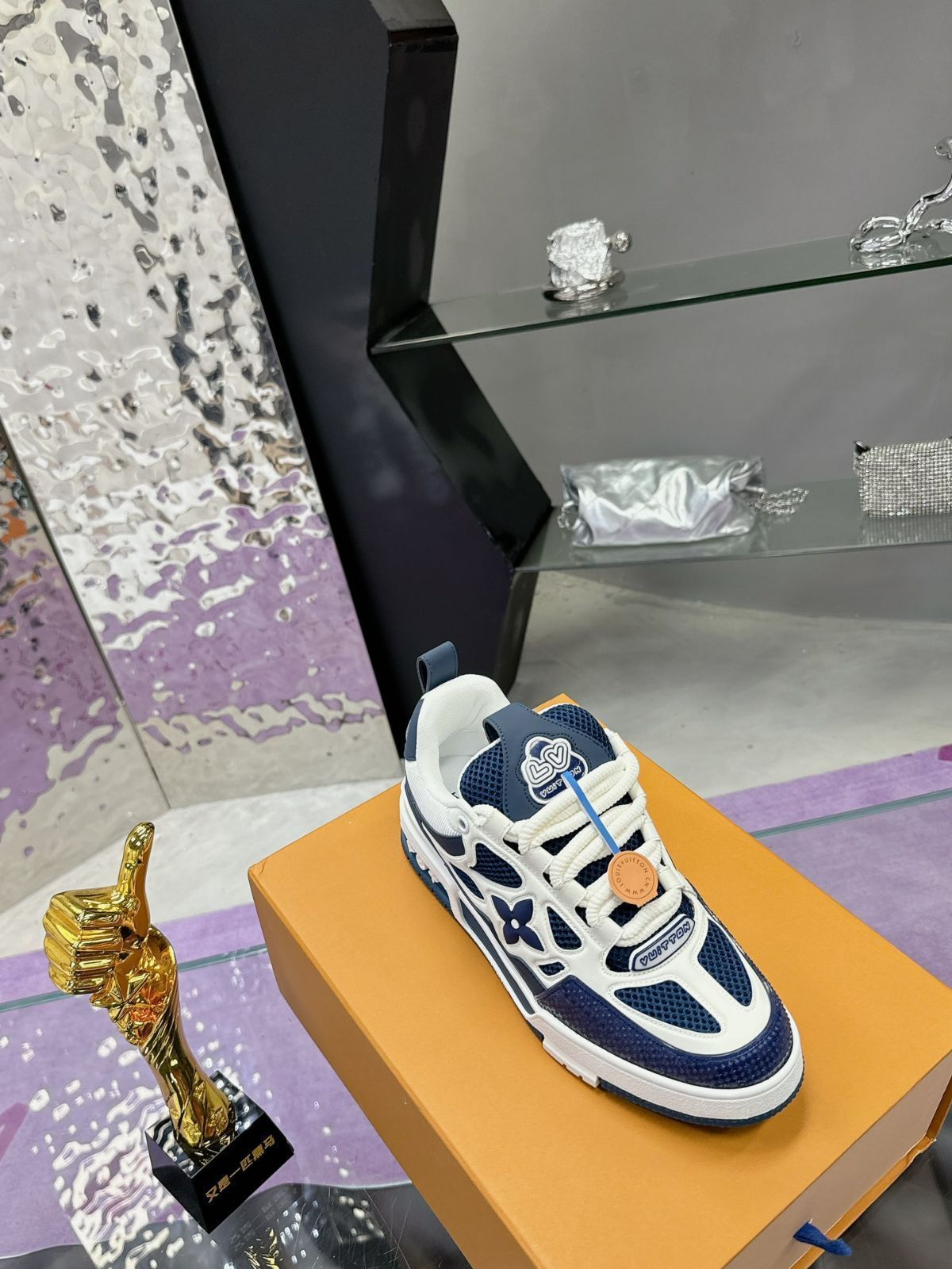 Louis Vuitton trainer カップルスタイルのロートップパンシューズ Louis Vuitton trainer カップルスタイルのロートップパンシューズ