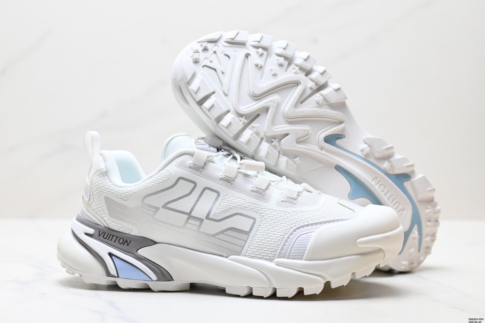 Louis Vuitton / ルイ・ヴィトン Runner Tatic シリーズ レース式厚底 ロートップ アウトドア登山シューズ Louis Vuitton / ルイ・ヴィトン Runner Tatic シリーズ レース式厚底 ロートップ アウトドア登山シューズ
