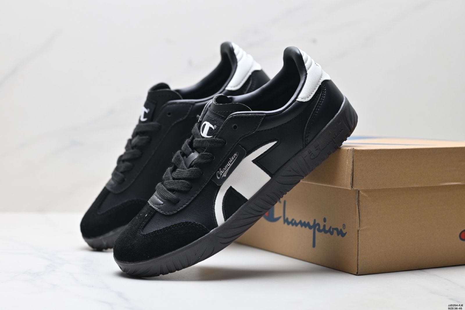 Champion（チャンピオン）　チャンピオン レディース カジュアルシューズ 2024 年秋のニューアイテム T トップシューズ ドイツ軍訓練用シューズ メンズ　チャンピオン T トップシューズ ドイツ軍訓練用シューズ