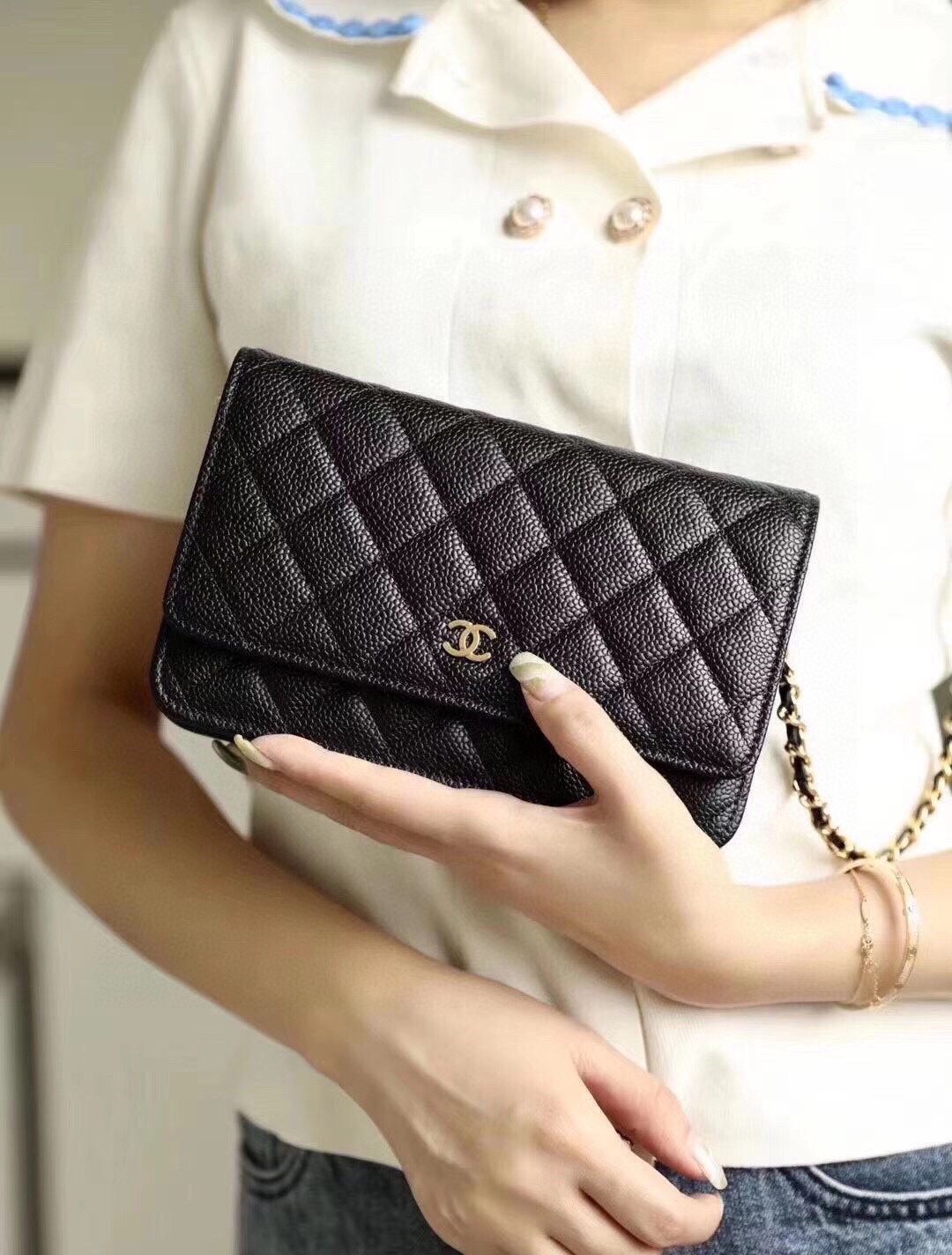 【今日特価】Chanel 香奈儿 黒色 20x14cm キャビアレザー WOC クラシックなデザイン