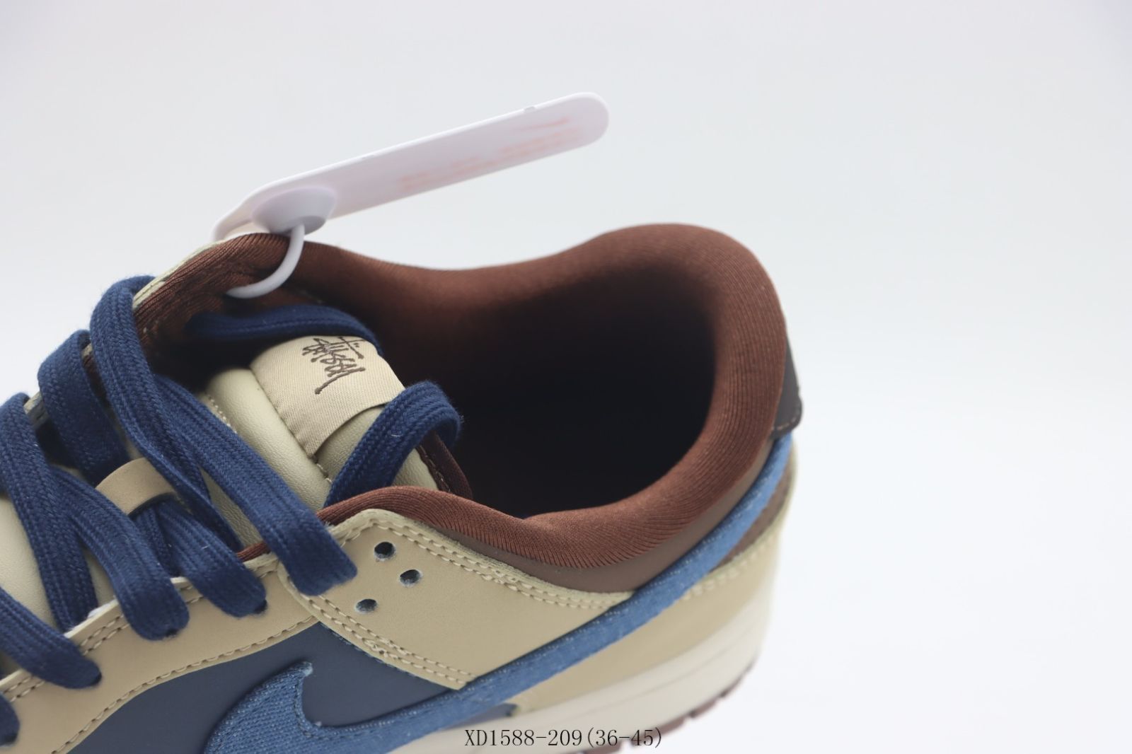【今日特価】Nike ナイキ スケートシューズ XD1588-209 ホワイトブルーブラウン