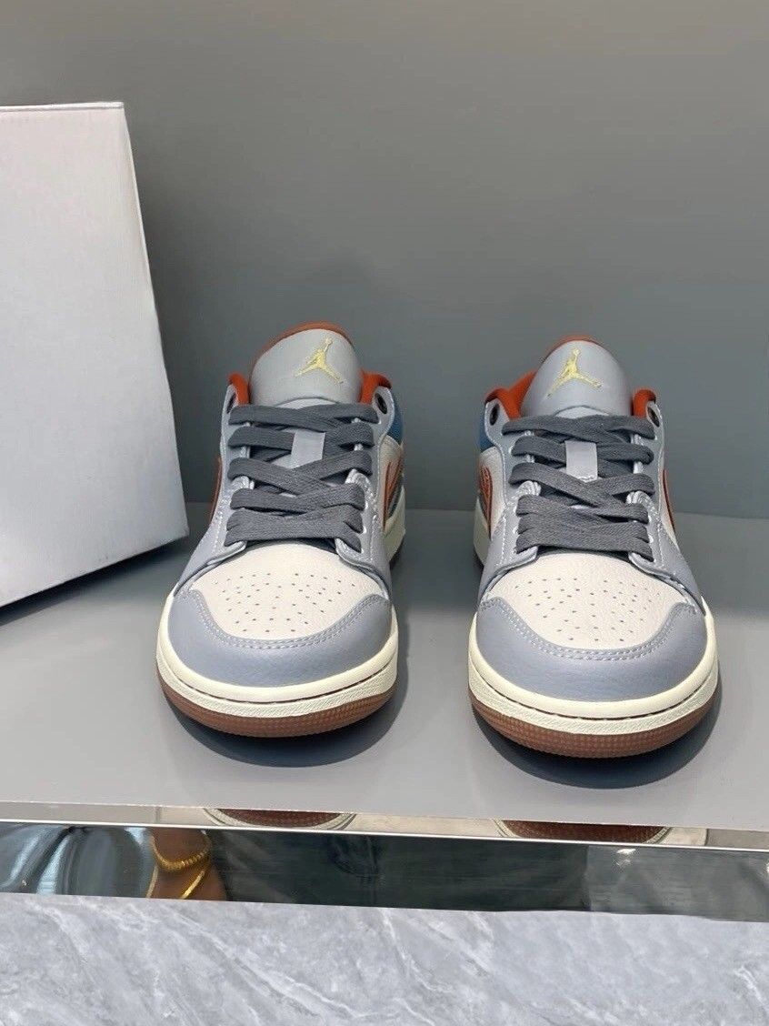 お値下げしました??即購入箱付新品?? Nike (WMNS) Air Jordan 1 Low 'Denim Phantom' ジョーダン お値下げしました??即購入箱付新品?? Nike (WMNS) Air Jordan 1 Low 'Denim Phantom' ジョーダン