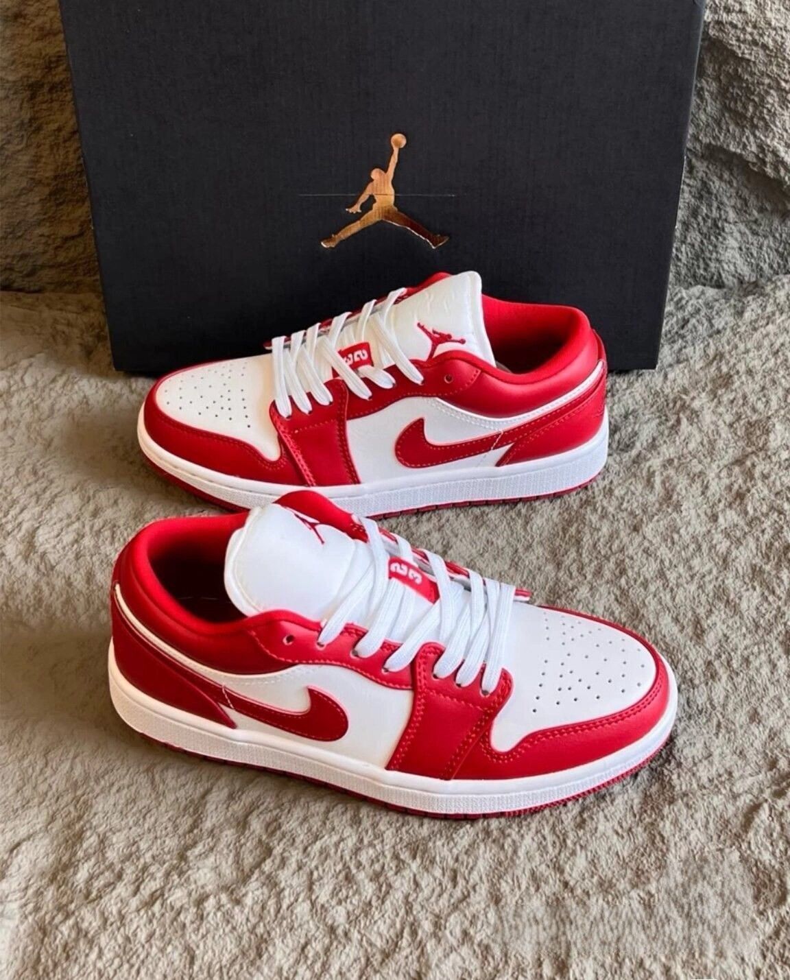 お値下げしました??即購入?? ナイキ NIKE Air Jordan 1 Low Gym Red white 553558-611男女兼用 ジョーダン