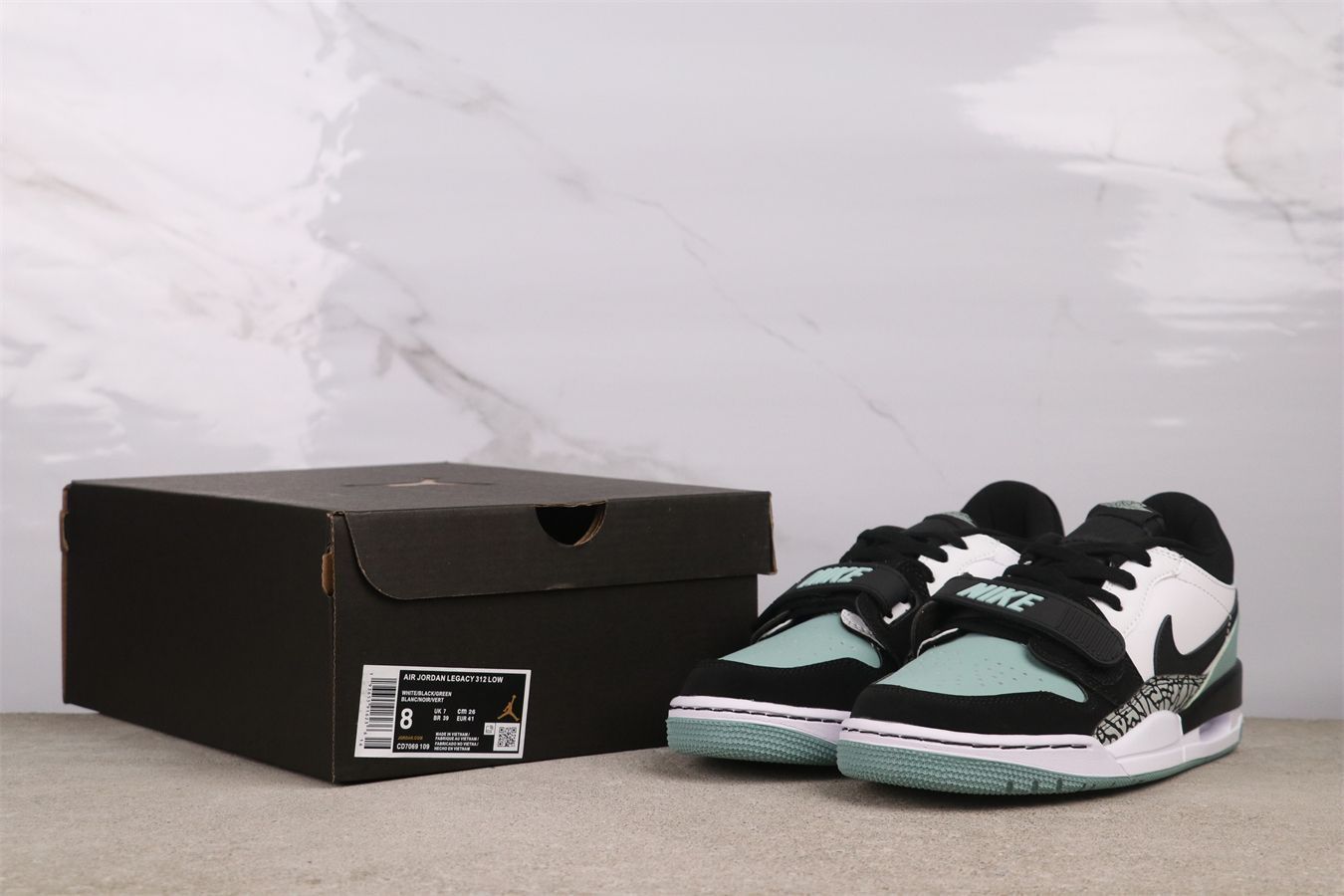 【今日特価】Air Jordan / エア ジョーダン Legacy 312 Low CD7069-109 ブラック ホワイト グリーン