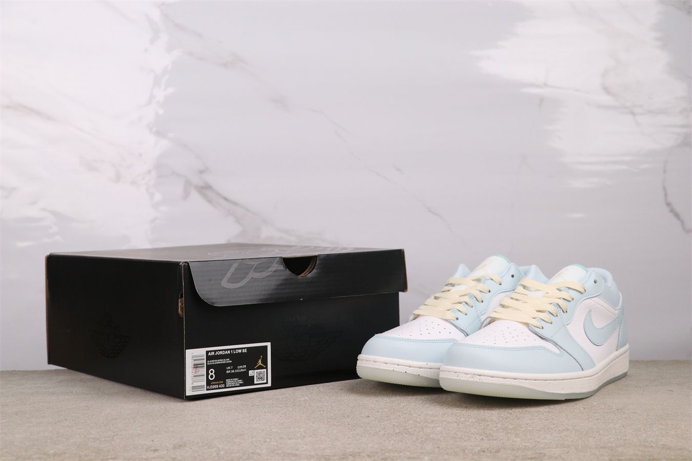【今日特価】Air Jordan(エア ジョーダン) AJ1 HJ5999 - 400 イースター ウォーターグリーン 【今日特価】Air Jordan(エア ジョーダン) AJ1 HJ5999 - 400 イースター ウォーターグリーン
