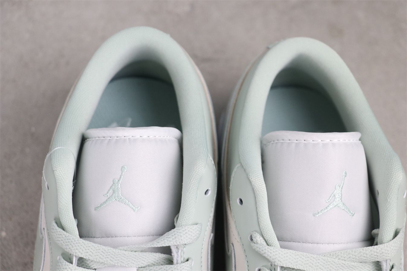 【今日特価】Air Jordan HF4078-100 エアジョーダン HF4078-100 ウォーターグリーン