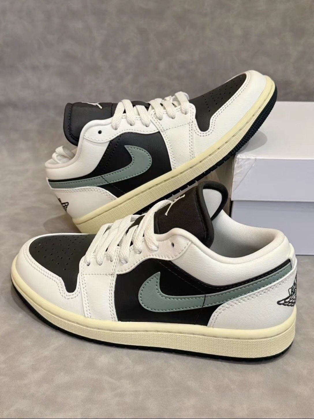 ?大特価?新品箱付 未使用 Nike Air Jordan 1 Low 男女