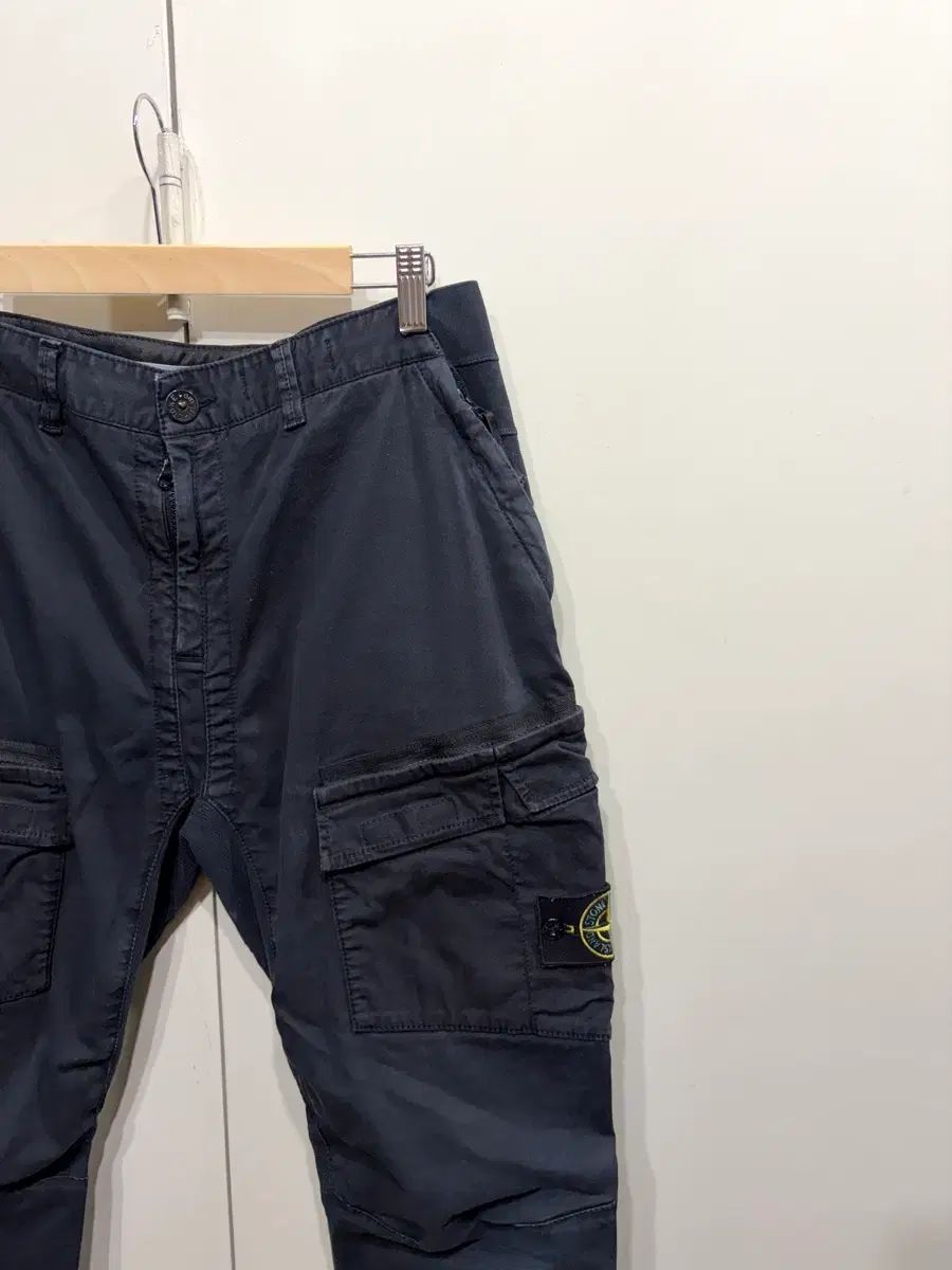STONE ISLAND ストーンアイランド ワッペン カーゴ パンツ