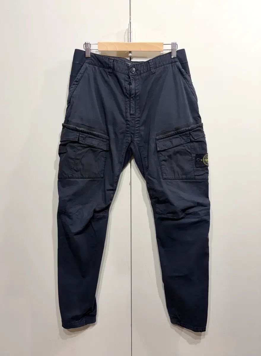 STONE ISLAND ストーンアイランド ワッペン カーゴ パンツ