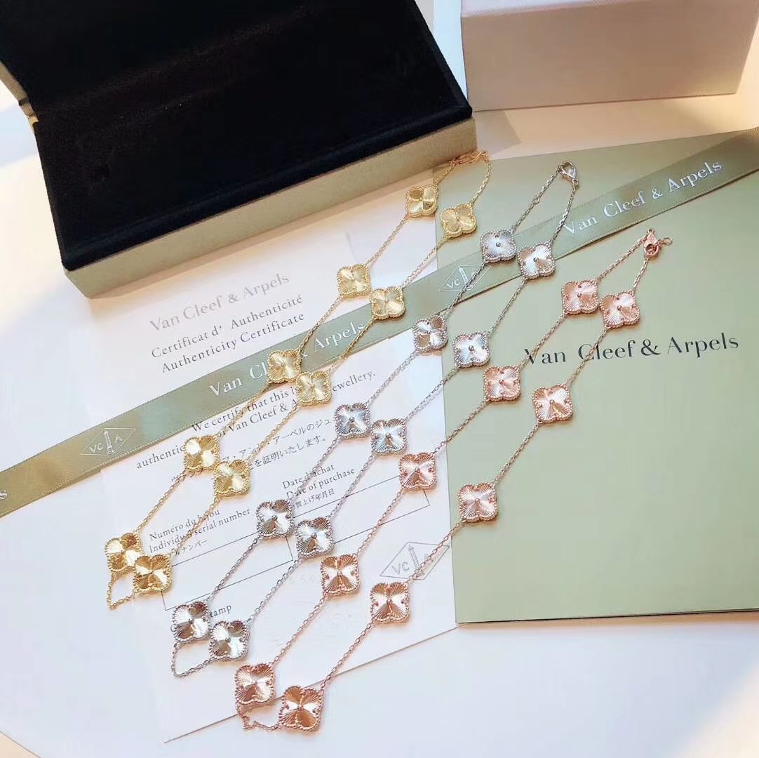 [Van Cleef & Arpels] 50周年記念 10連フラワー ネックレス - アルハンブラデザイン | ヴァン クリーフ & アーペル レディースジュエリー｜本日限定特価｜新品未使用