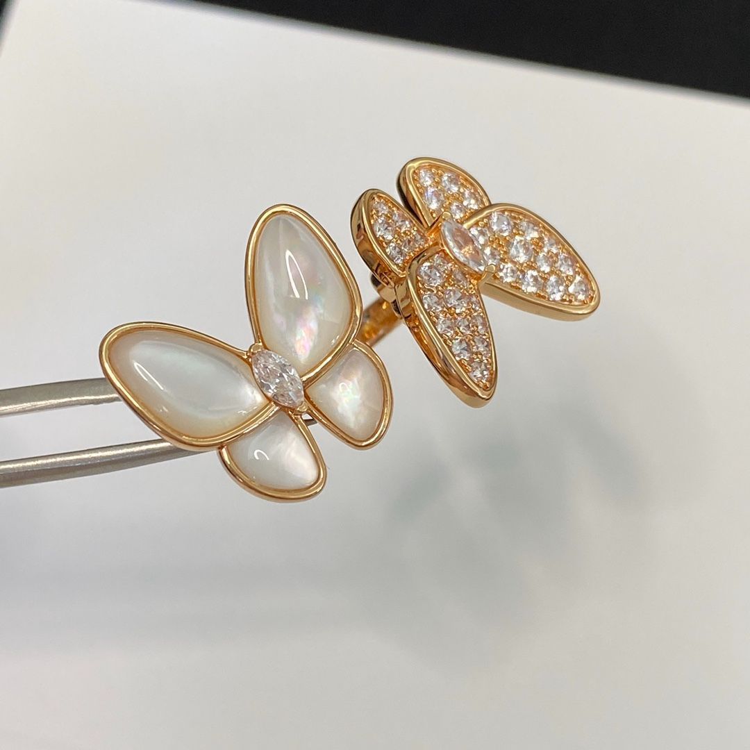 [Van Cleef & Arpels] バタフライ オープンリング - ツー バタフライ コレクション | ヴァン クリーフ & アーペル レディースジュエリー｜本日限定特価｜新品未使用