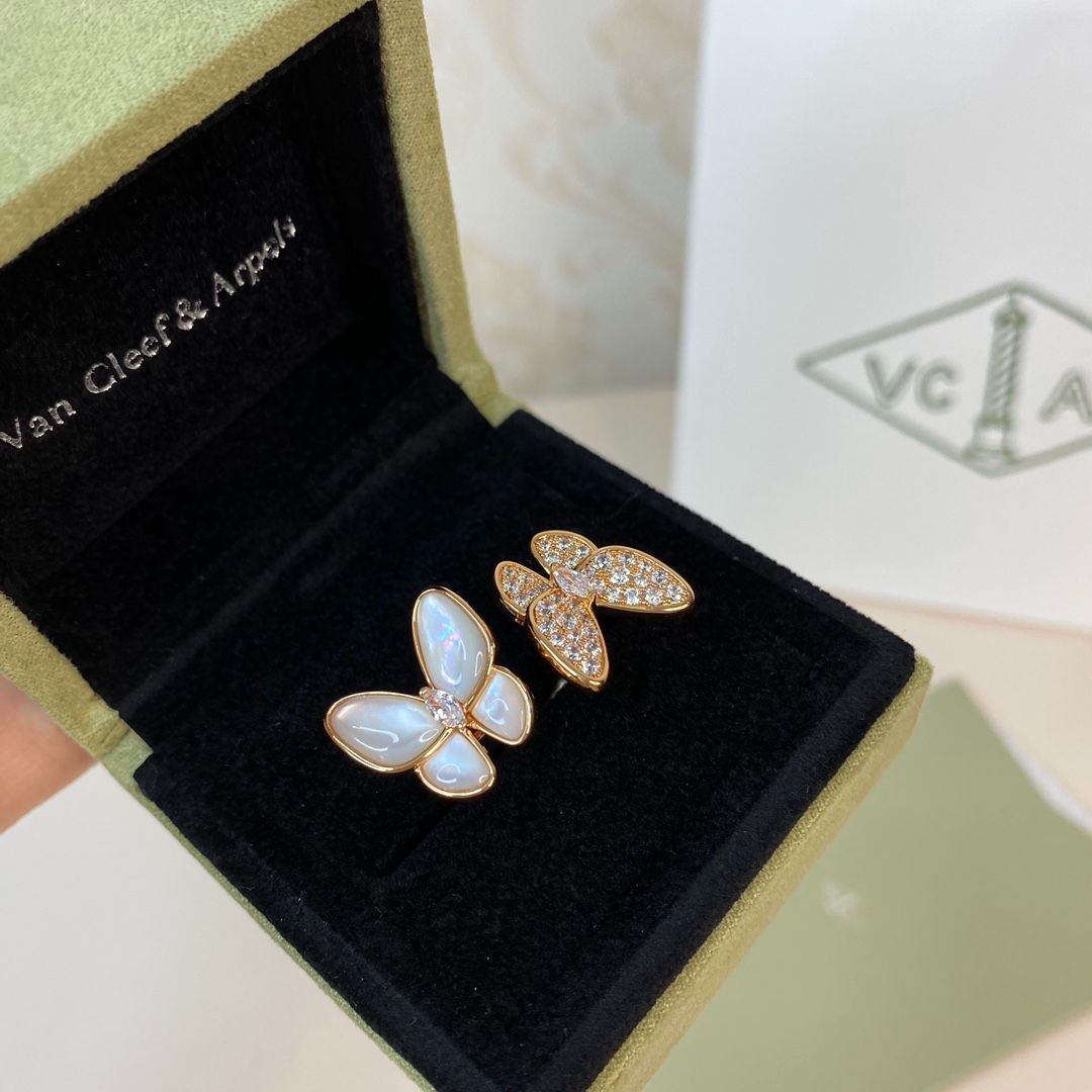 [Van Cleef & Arpels] バタフライ オープンリング - ツー バタフライ コレクション | ヴァン クリーフ & アーペル レディースジュエリー｜本日限定特価｜新品未使用