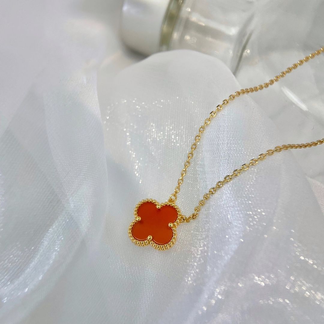 スウィート アルハンブラ ペンダント、カーネリアン、ヴァン クリーフ&アーペル Van Cleef & Arpels VCARN59M00｜本日限定特価｜新品未使用