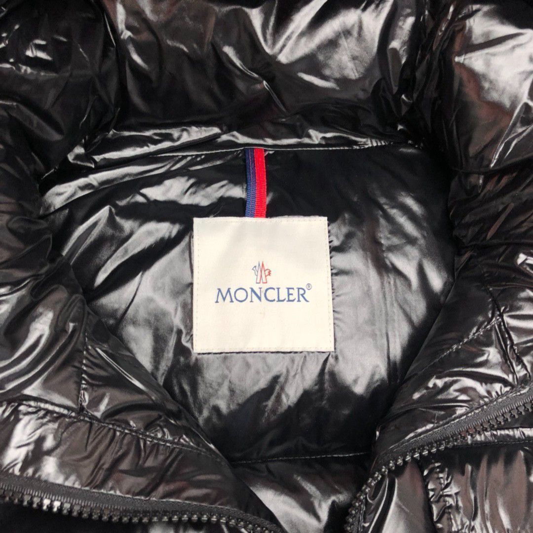MONCLERモンクレール　ダウンジャケット ブラック｜本日限定特価｜新品未使用